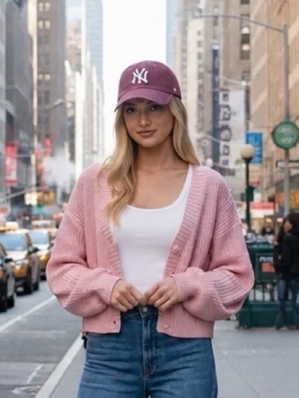 EDIKTED Sabrina Chunky Knit Cropped Cardigan Light Pink XS